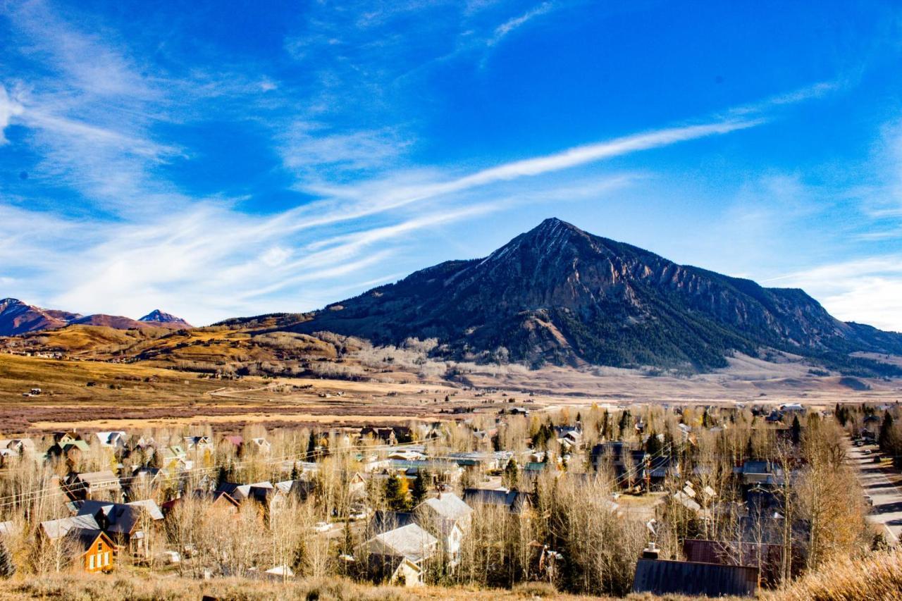 Away Out On The Mountain Hotel Crested Butte Exterior photo