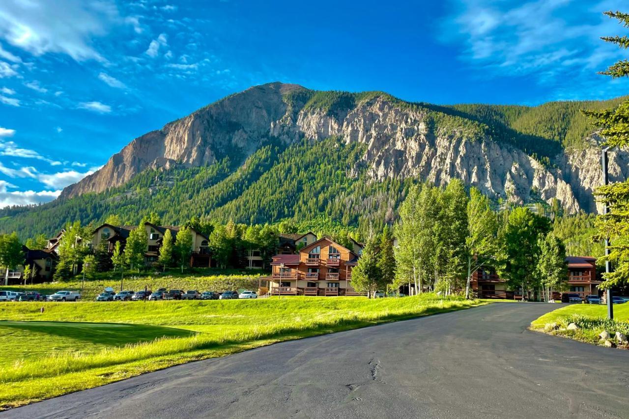 Away Out On The Mountain Hotel Crested Butte Exterior photo