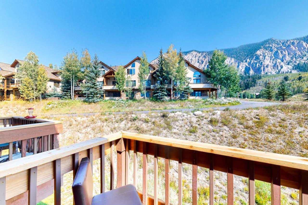 Away Out On The Mountain Hotel Crested Butte Exterior photo